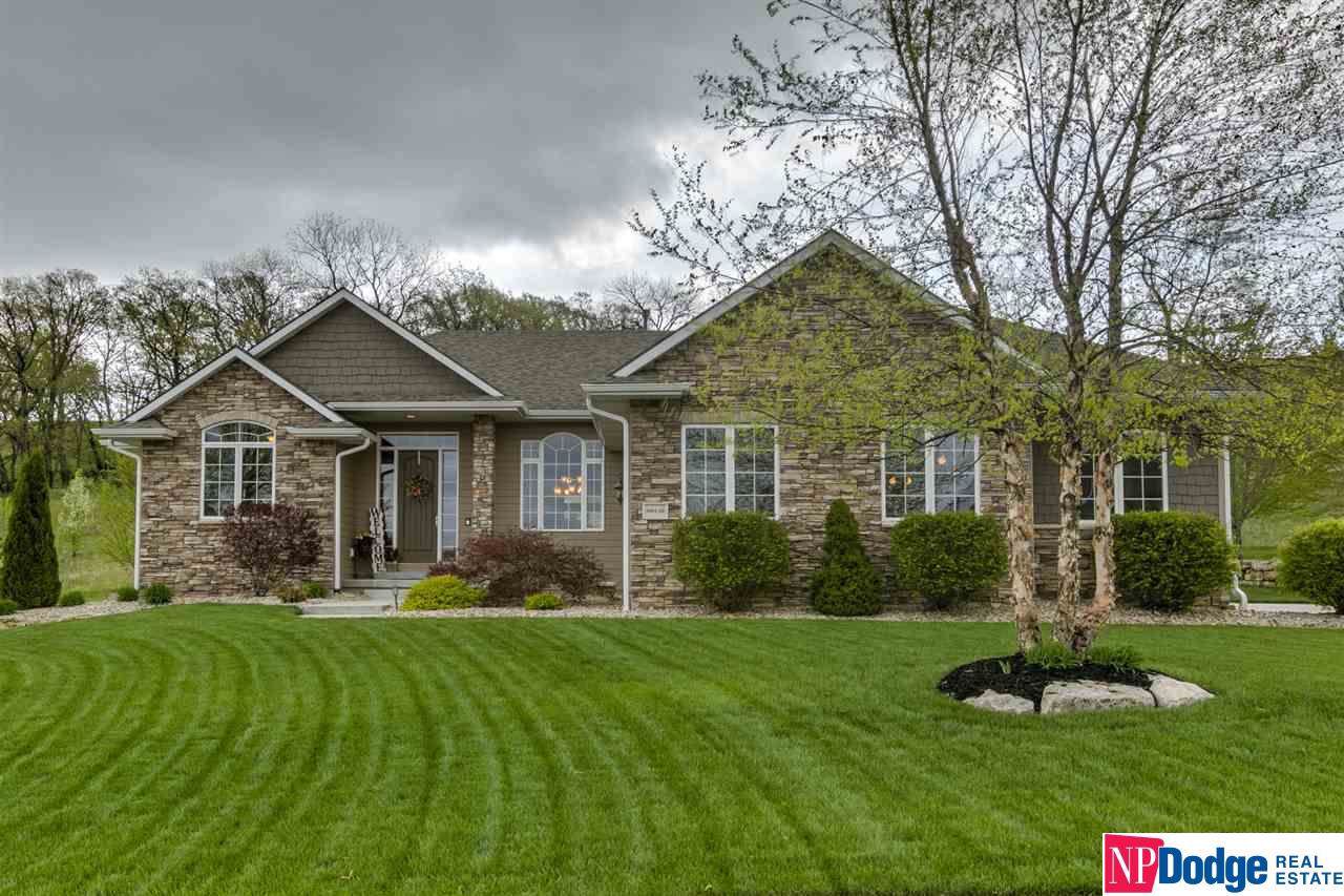 4849 236 Circle - Photo 1
