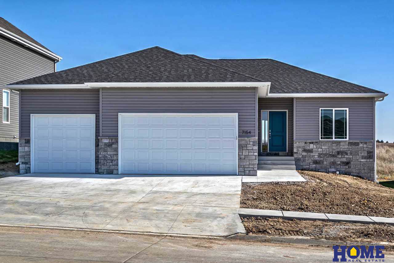 7154 18th Street - Photo 1