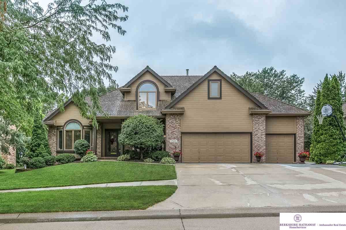 17605 Jones Street - Photo 1