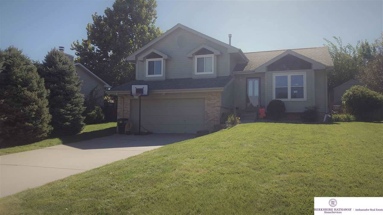 13573 Berry Circle - Photo 1