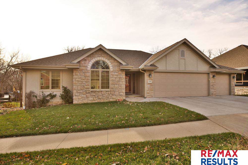 1704 Oak Park Road - Photo 1