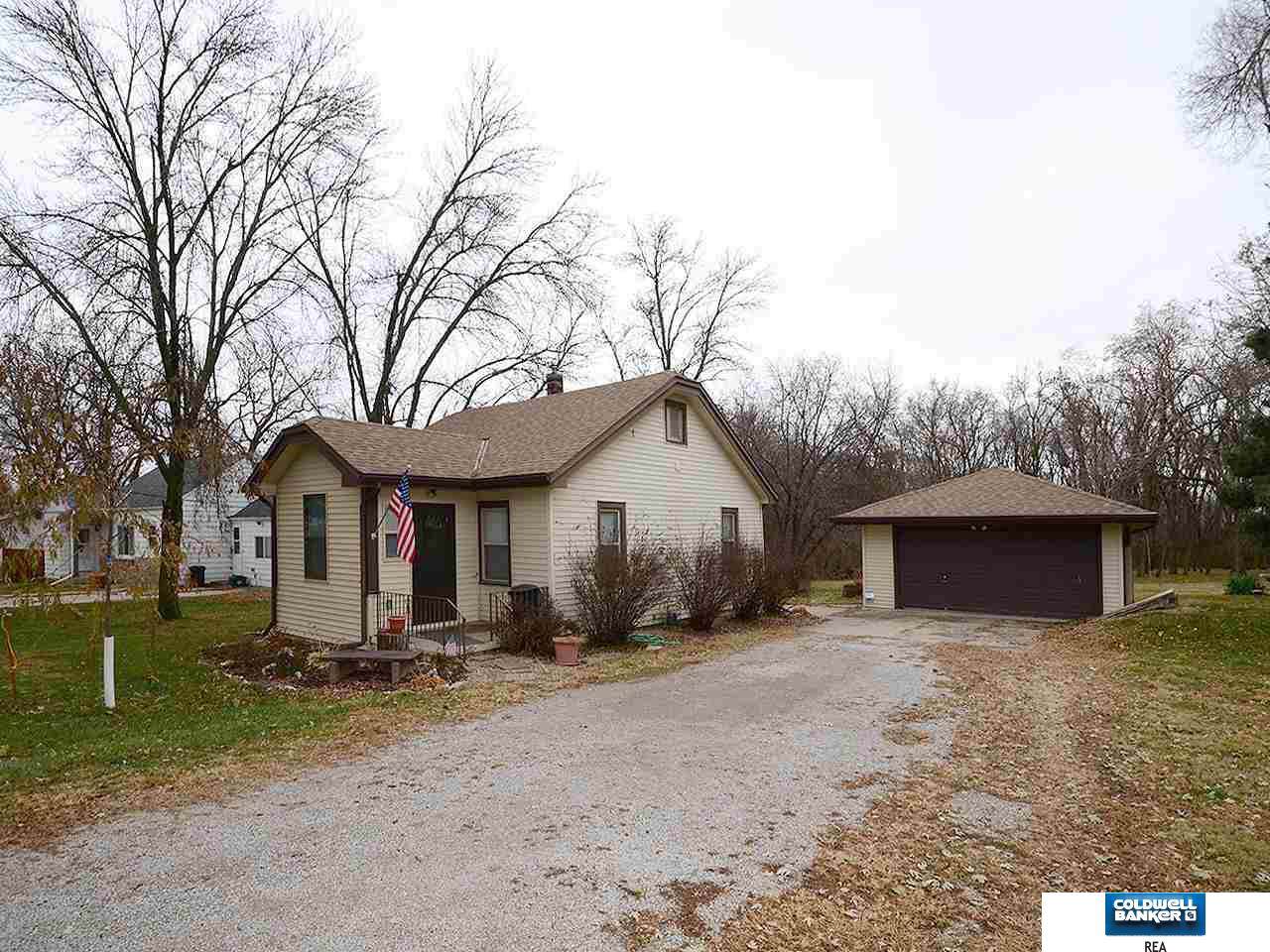 5901 Whitmore Street - Photo 1