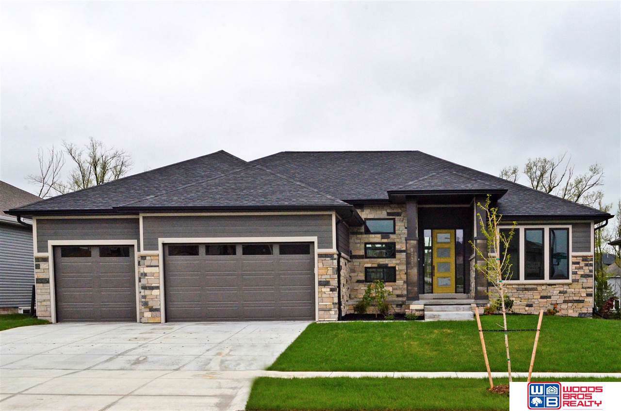 9721 Friedman Street - Photo 1