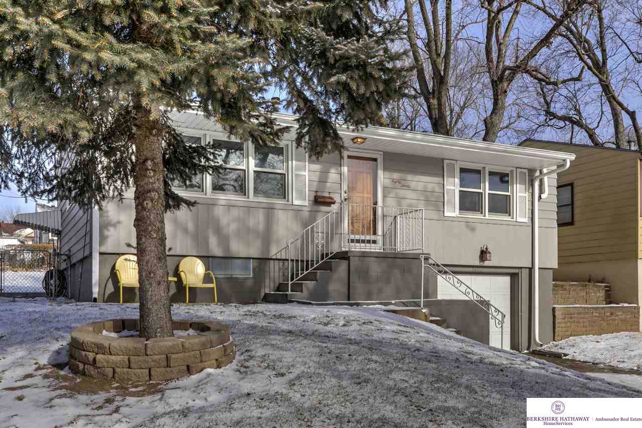 8020 Park Drive - Photo 1