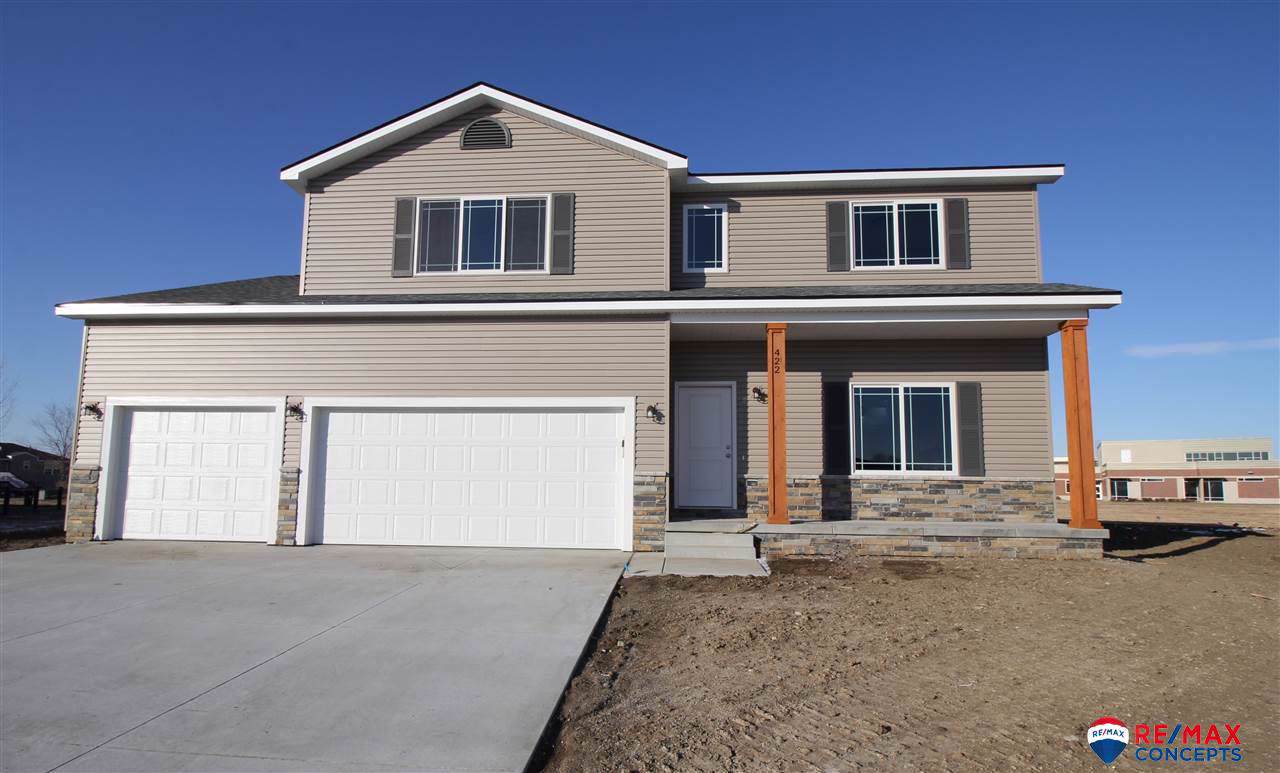 422 Rainbow Circle - Photo 1