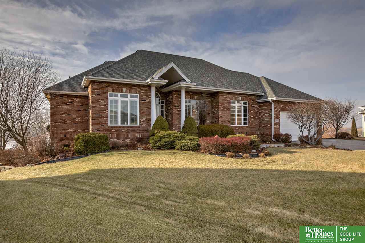 1407 Clearwater Circle - Photo 1