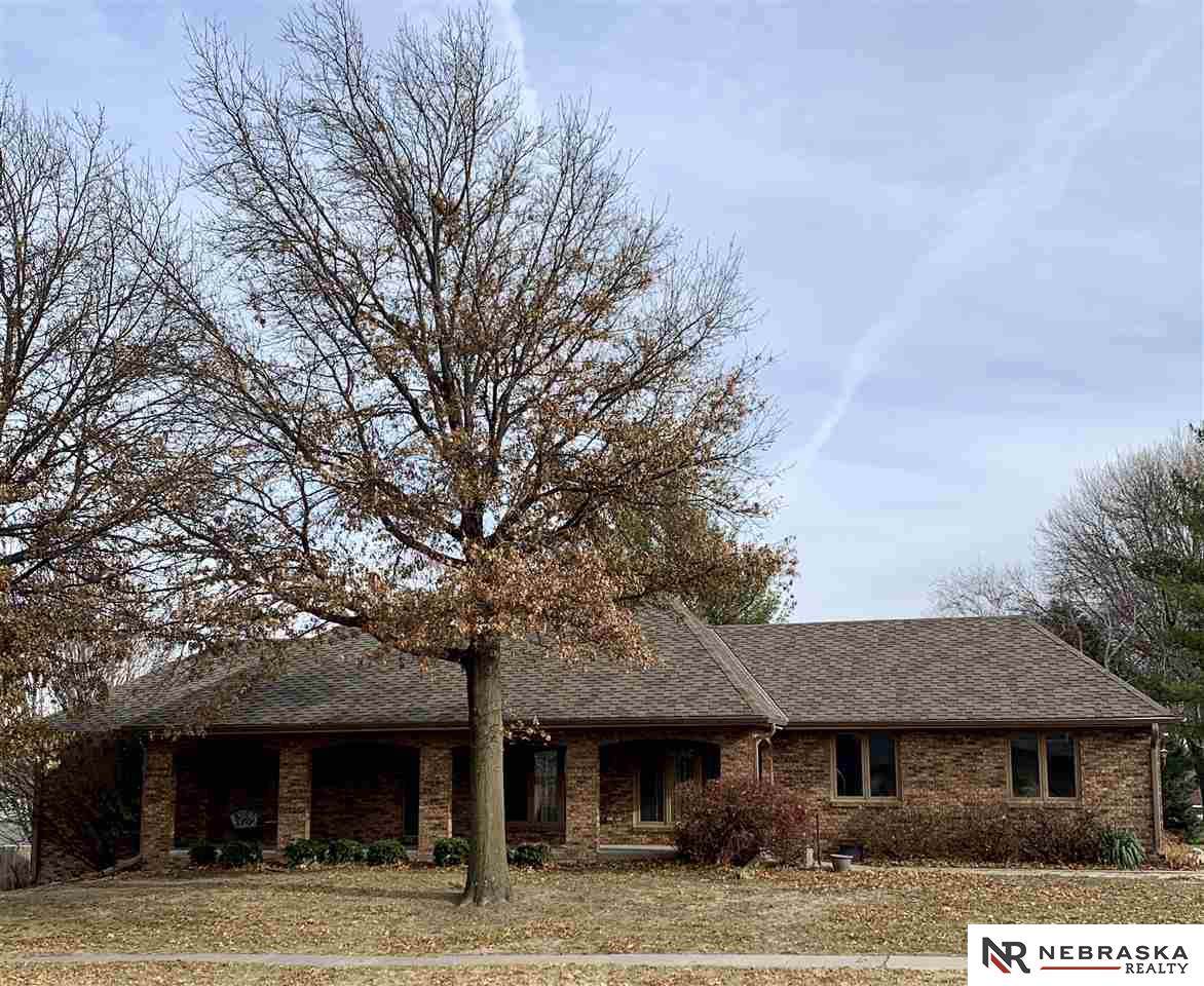 4100 Pinewood Lane - Photo 1