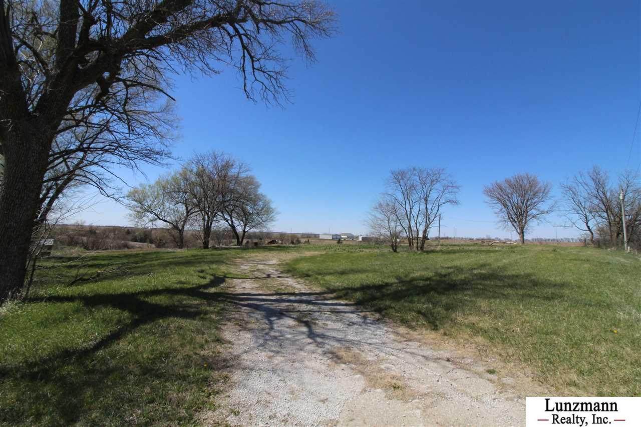 73475 75 Highway - Photo 1 73475 75 Highway - Photo 1