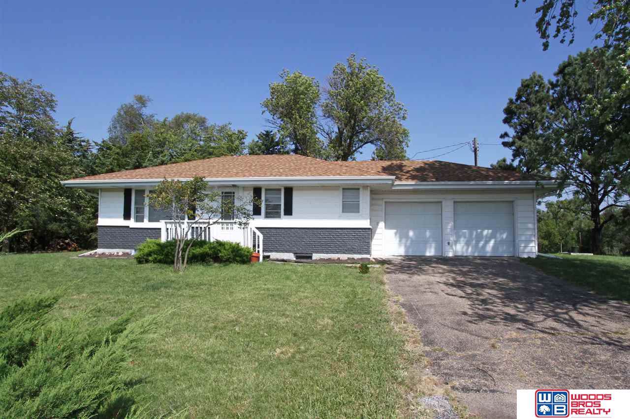 7850 Hallam Road - Photo 1