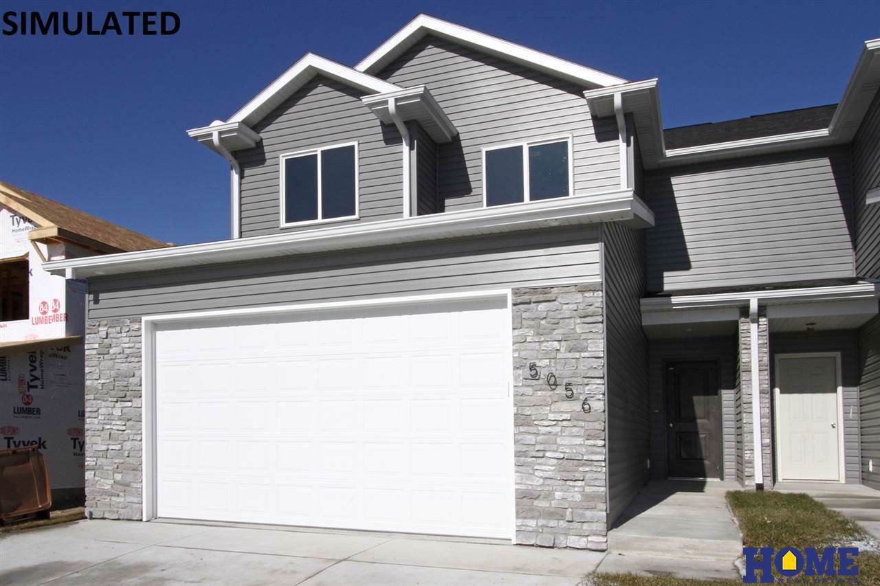 5050 Hillsboro Drive - Photo 1