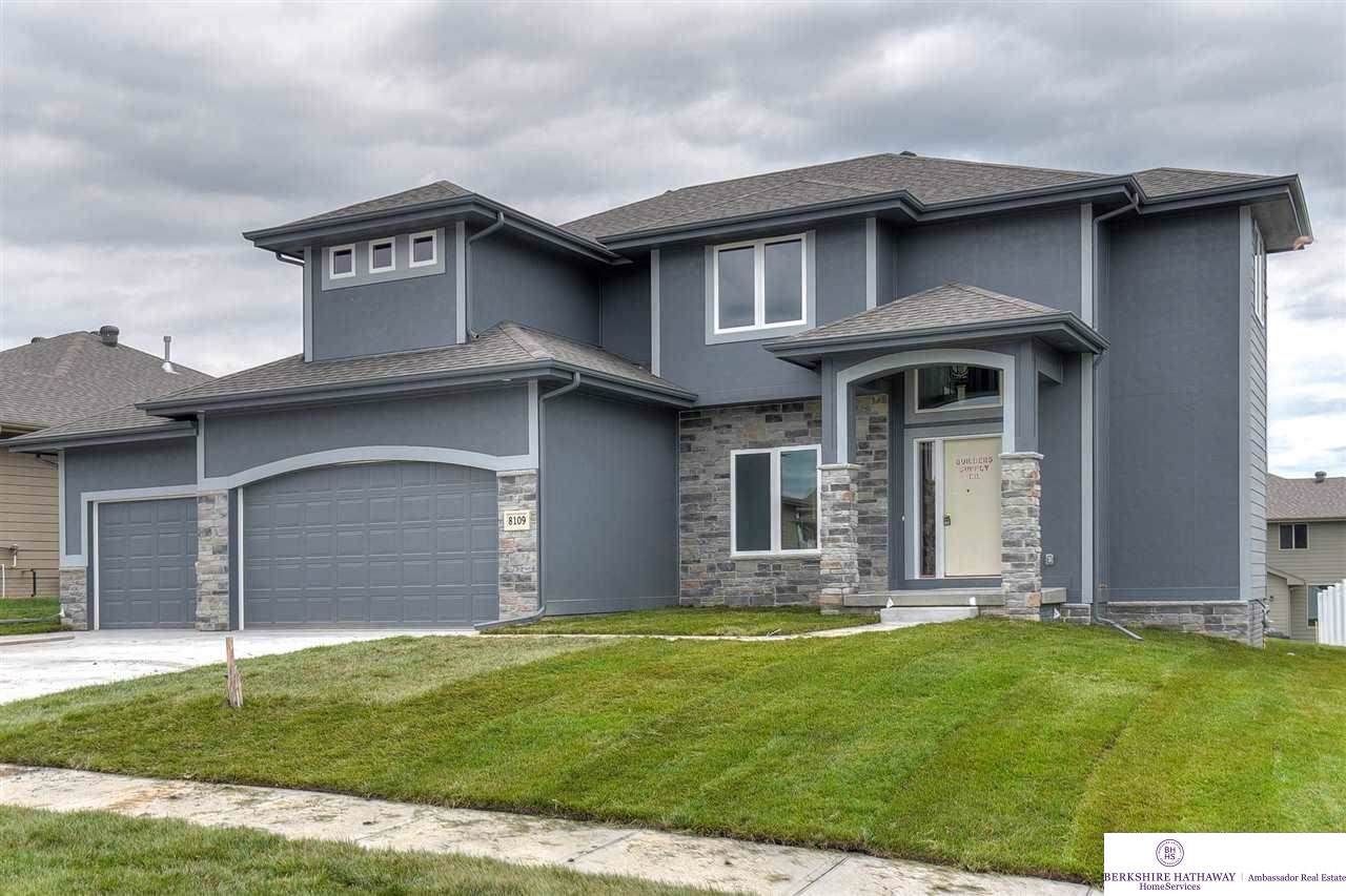 8109 193rd Street - Photo 1
