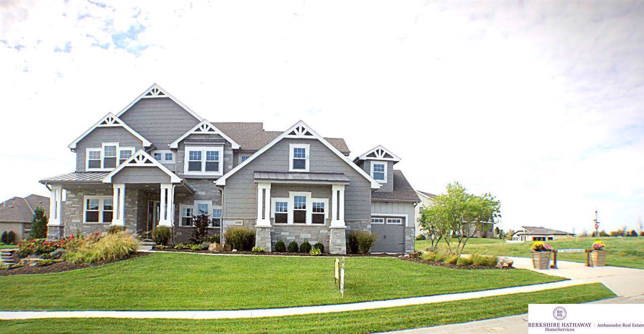 11406 120 Avenue - Photo 1