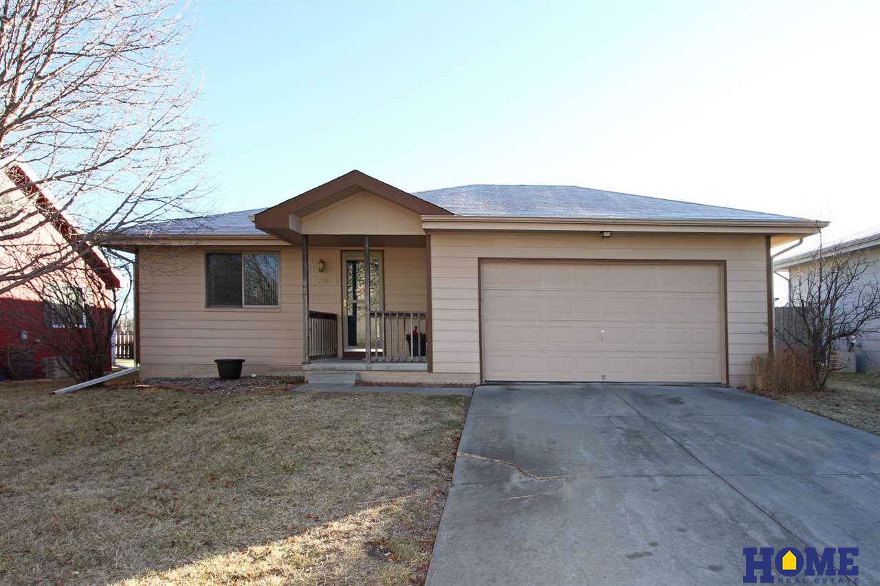 1510 31st Street - Photo 1