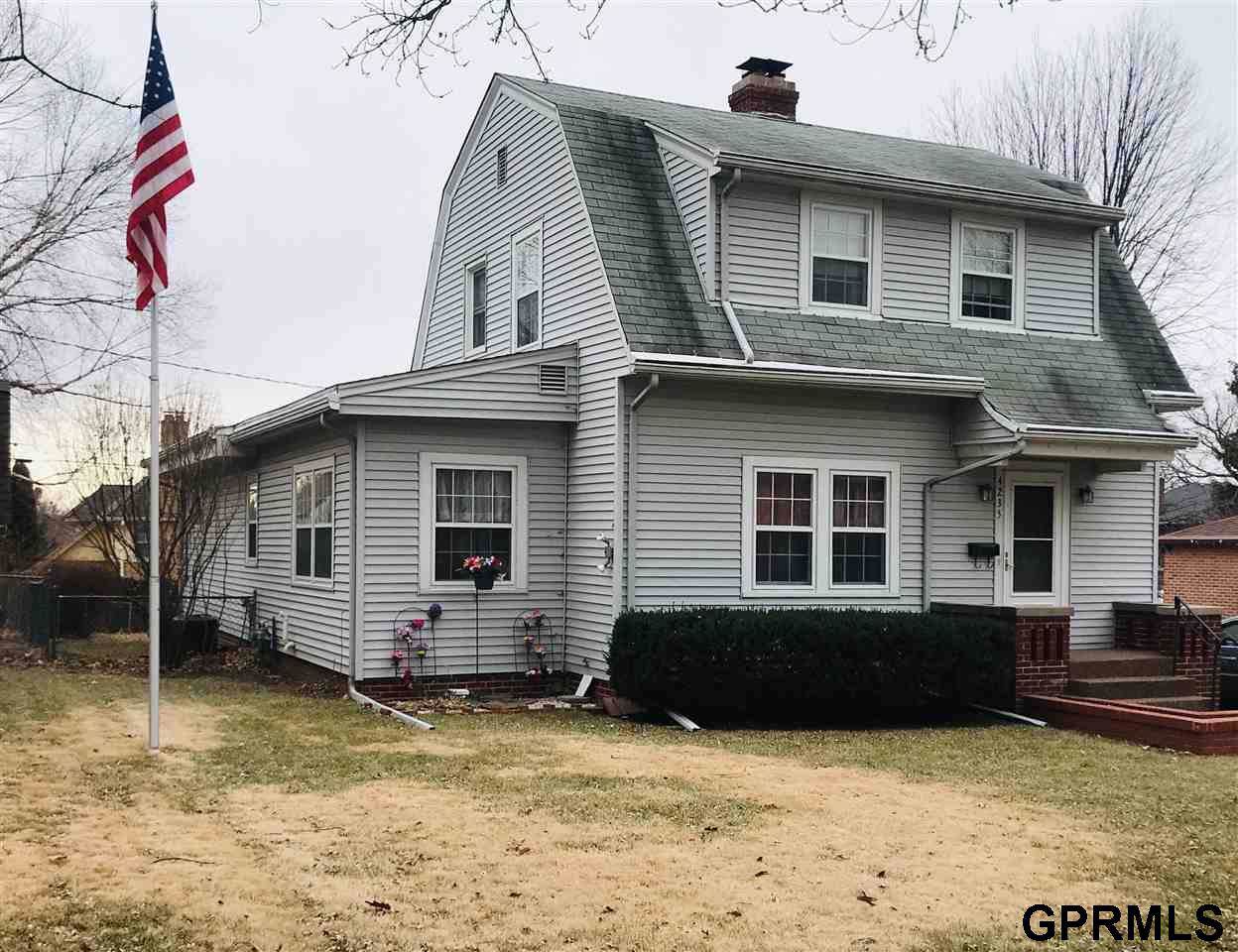 4235 William Street - Photo 1