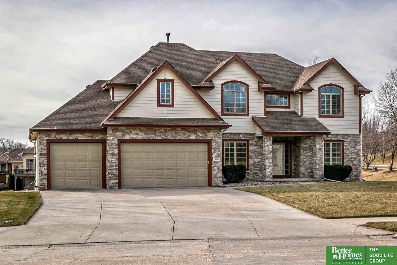 4809 Lakeside Circle - Photo 1