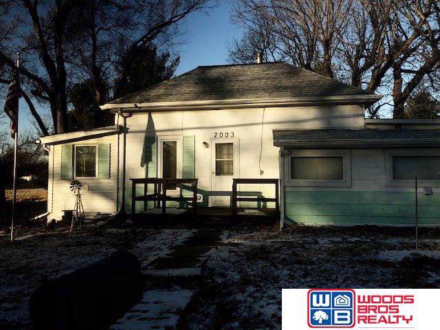 2003 52nd Street - Photo 1