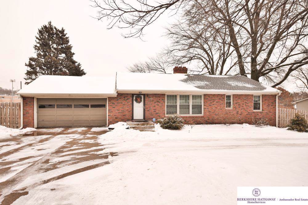 1337 90 Street - Photo 1