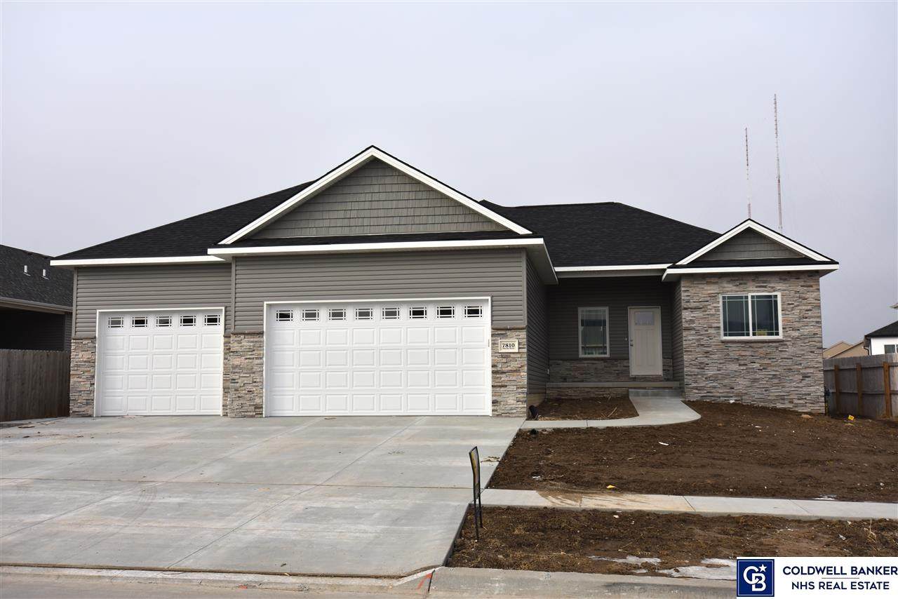 7810 Maxine Drive - Photo 1