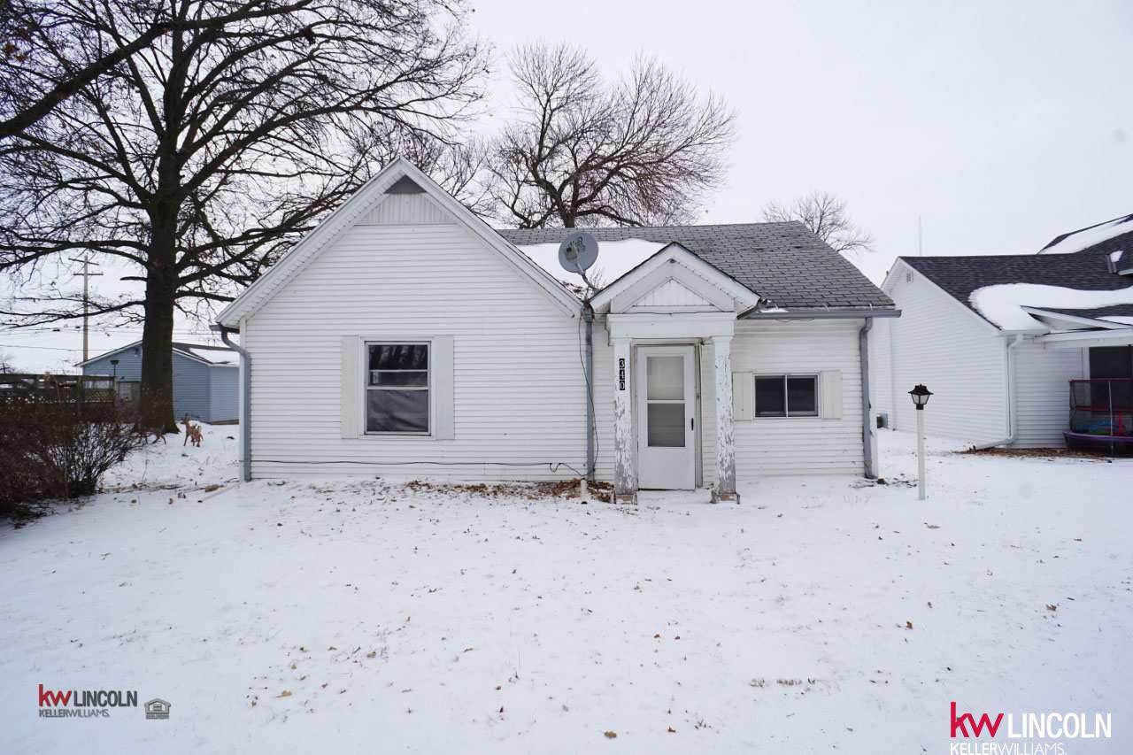 340 4th Street - Photo 1