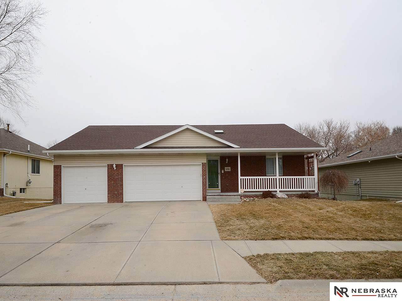 16506 Timberlane Drive - Photo 1