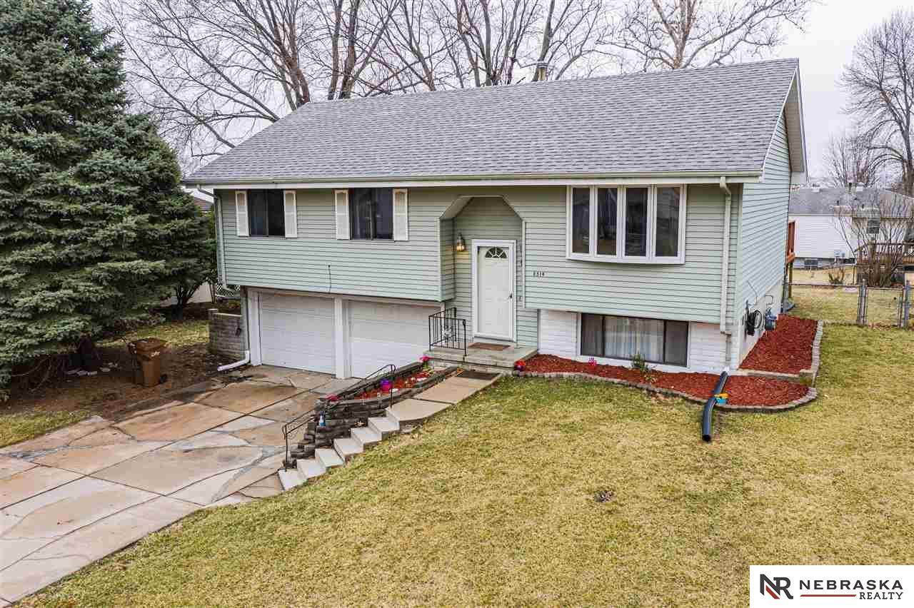 8514 47th Street - Photo 1