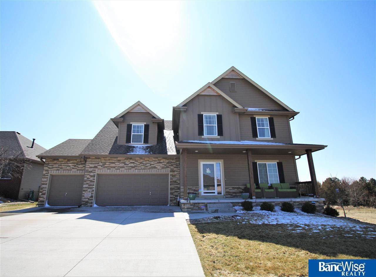 7911 Renatta Drive - Photo 1