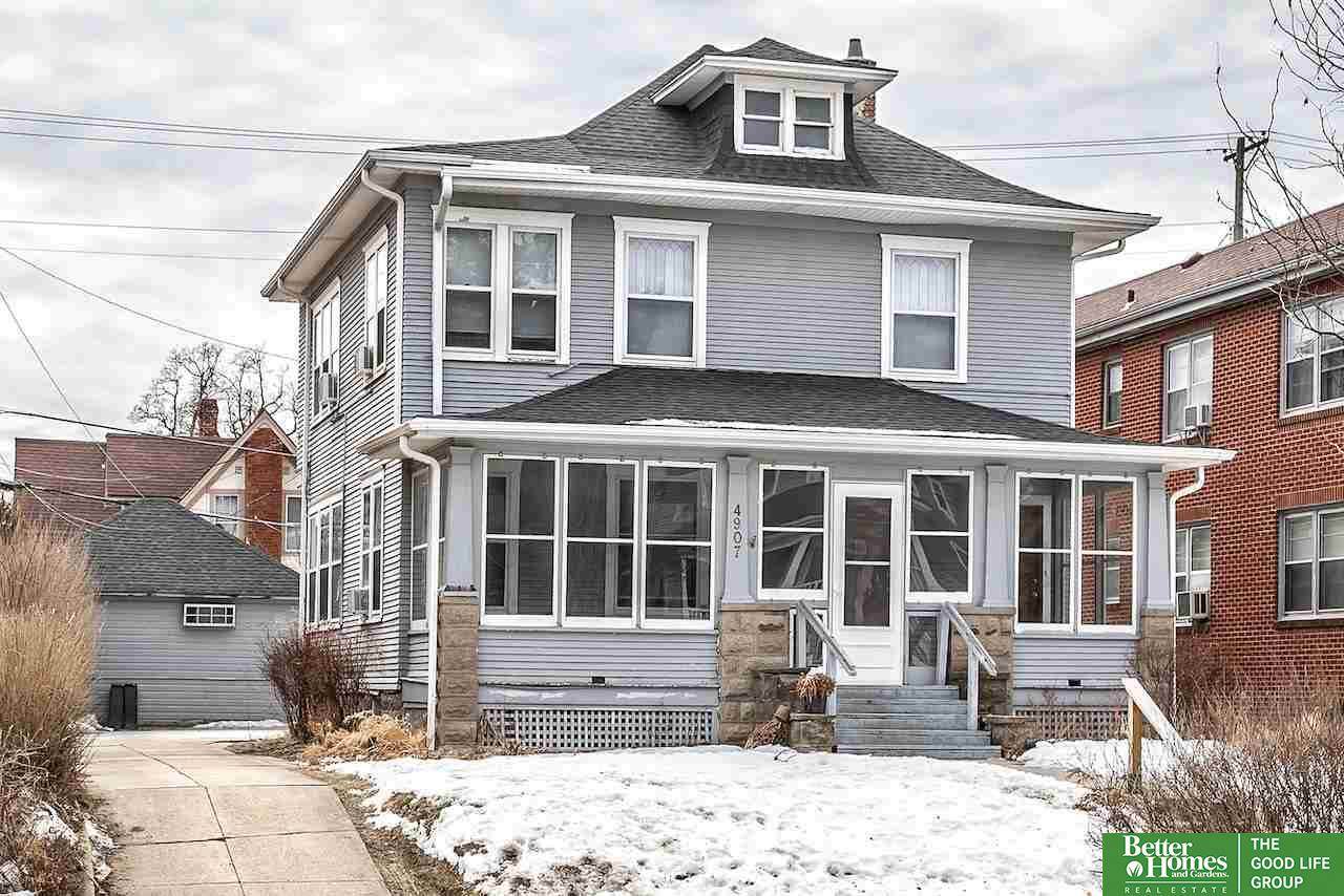 4907 Underwood Avenue - Photo 1