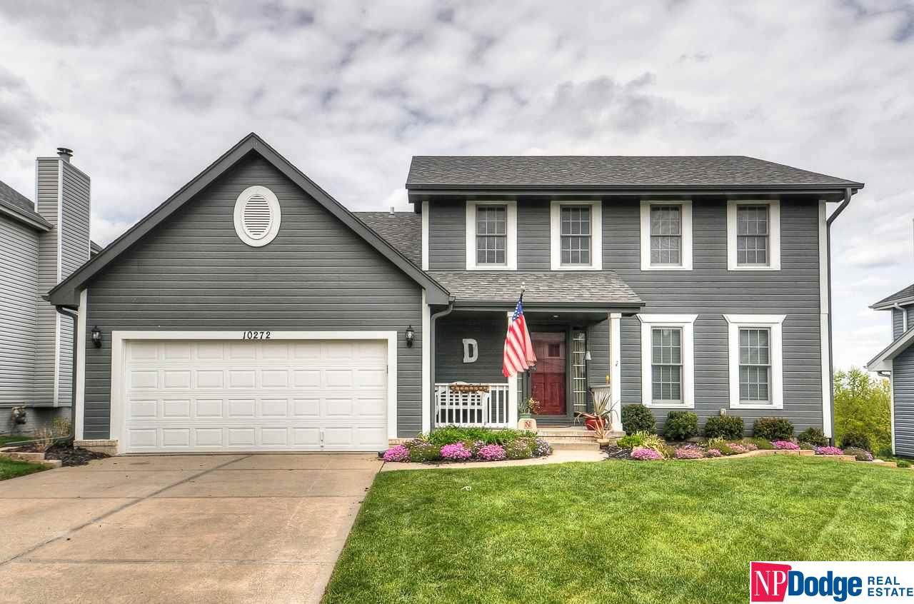 10272 Huntington Avenue - Photo 1