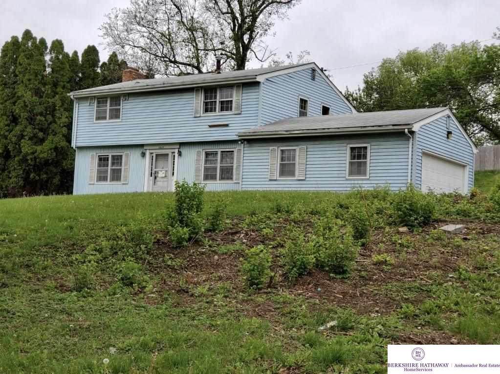 5604 Hartman Avenue - Photo 1 5604 Hartman Avenue - Photo 1