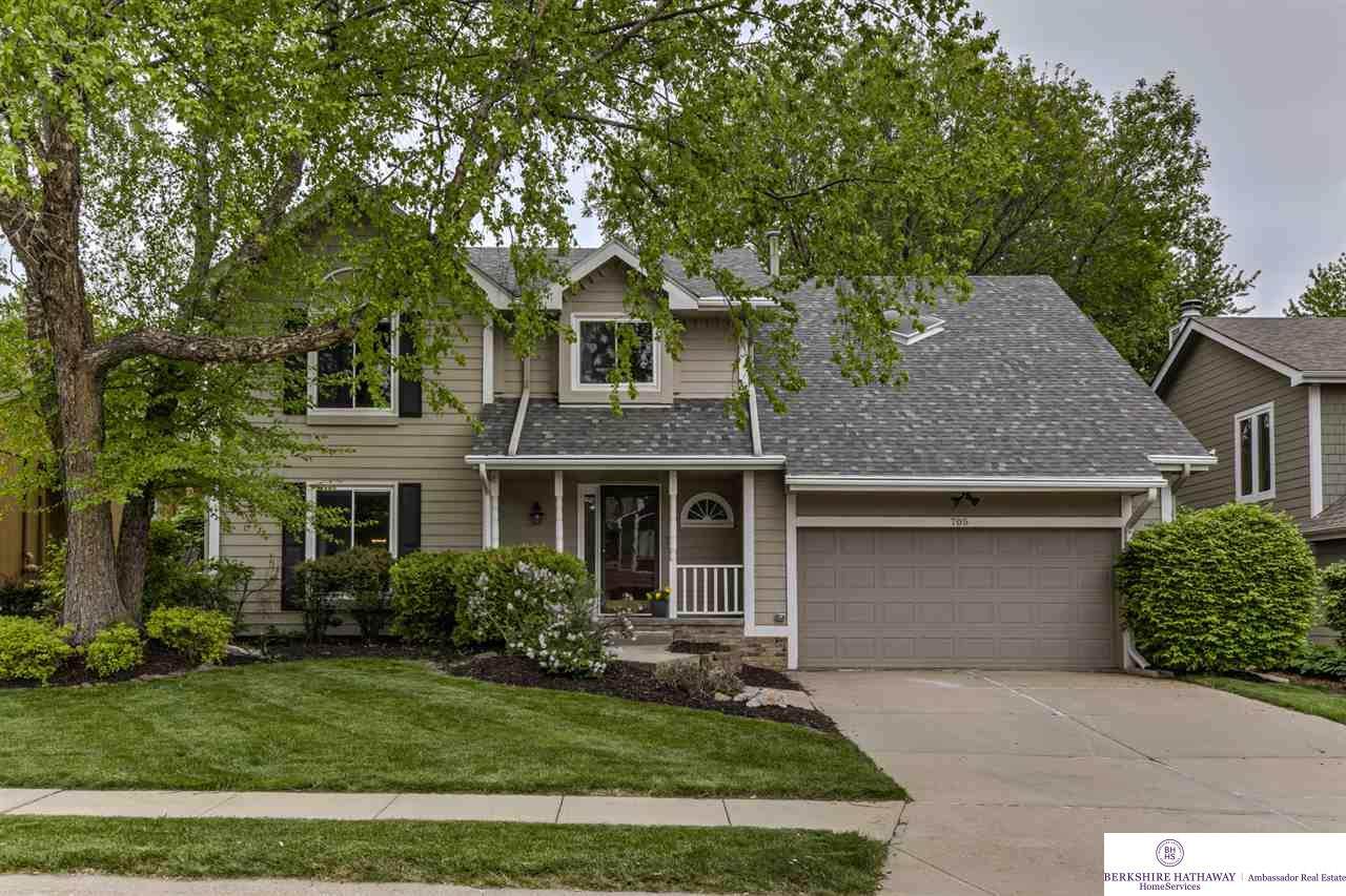 705 155 Avenue - Photo 1 705 155 Avenue - Photo 1