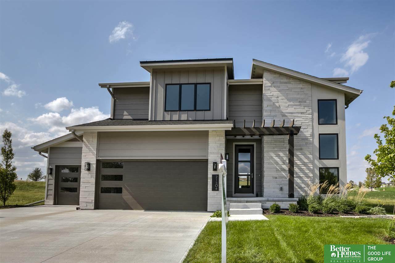 21506 B Street - Photo 1