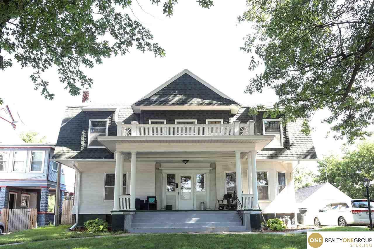 615 6 Street - Photo 1