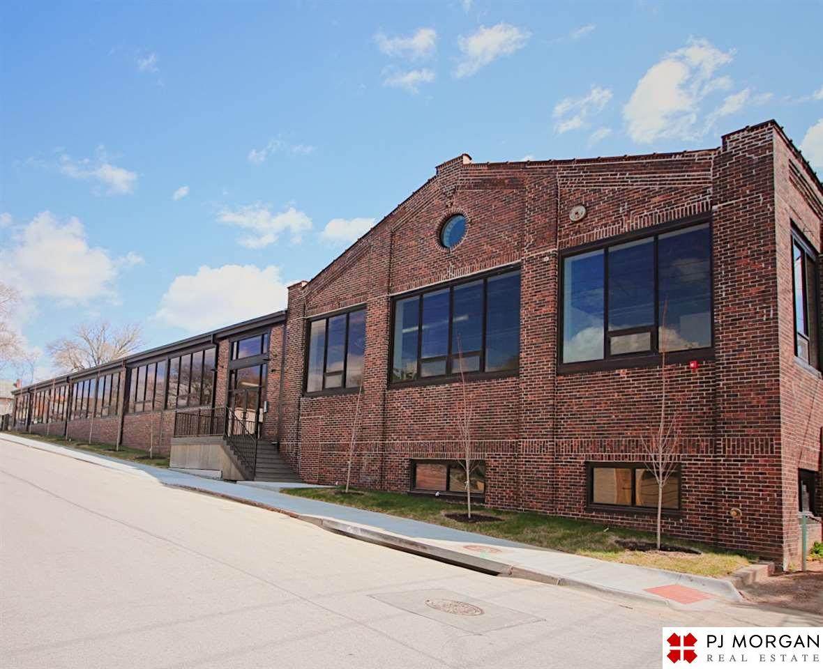 1039 21 Street - Photo 1