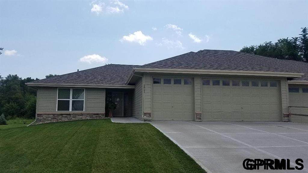 2821 Lakeside Drive - Photo 1
