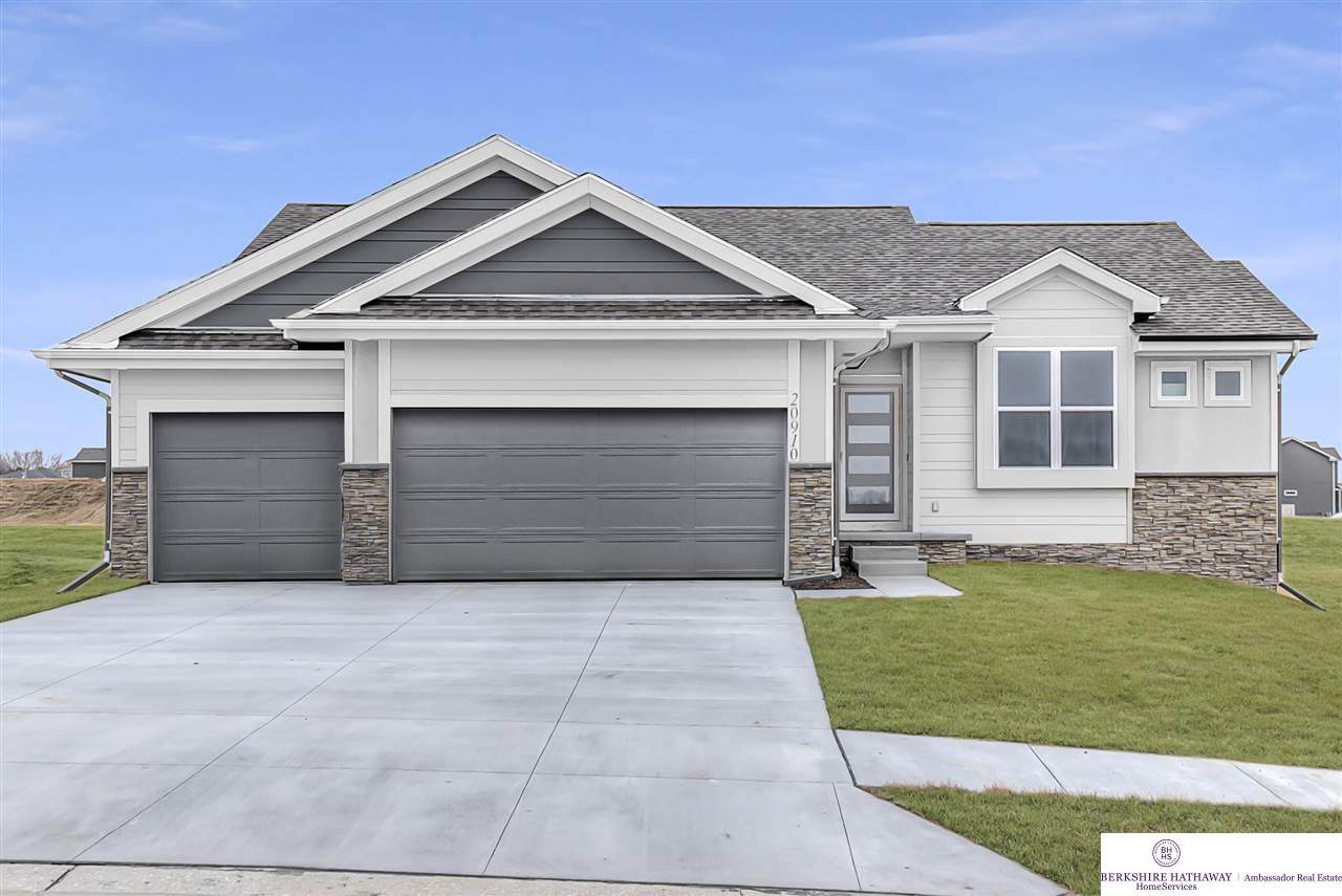 16380 Mormon Street - Photo 1