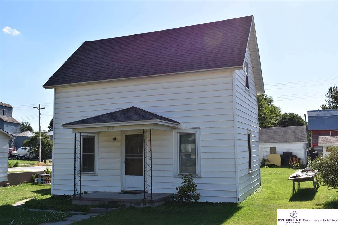 225 2nd Street - Photo 1