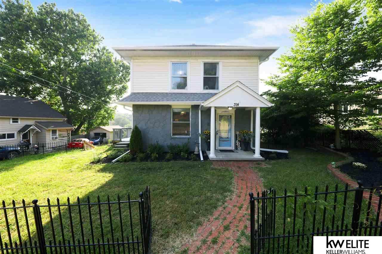 314 6 Street - Photo 1