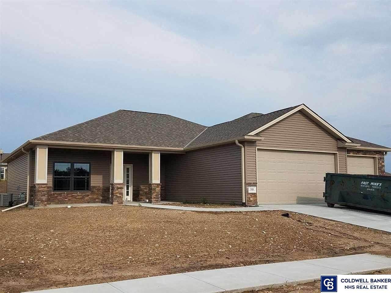 721 Terrace View Drive - Photo 1