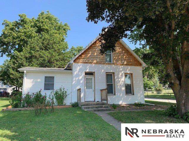 902 Avenue C Avenue - Photo 1