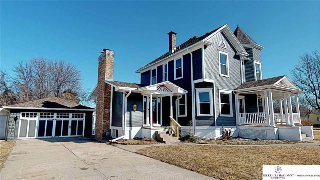 202 Washington Street - Photo 1