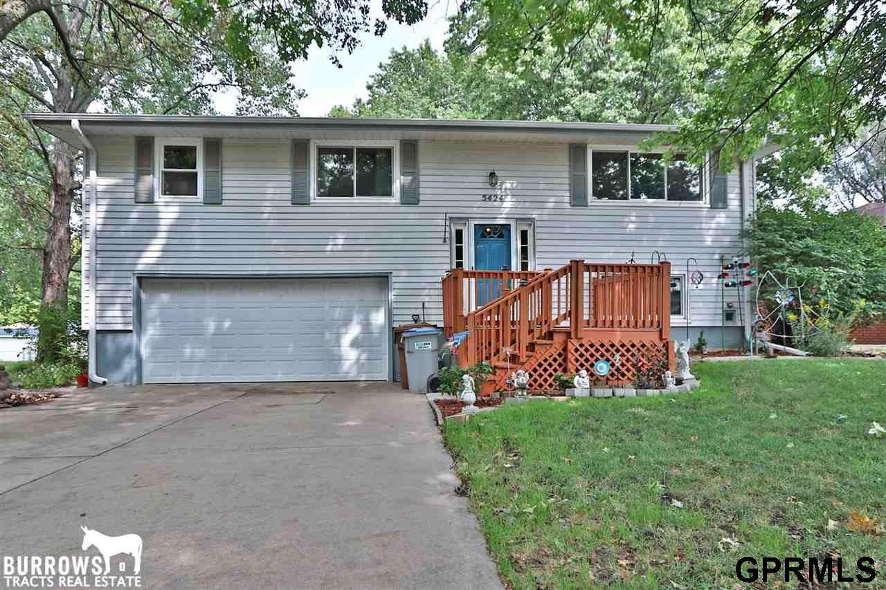 5424 Spruce Street - Photo 1