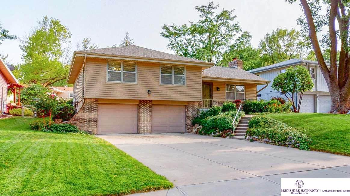 9923 Orchard Circle - Photo 1