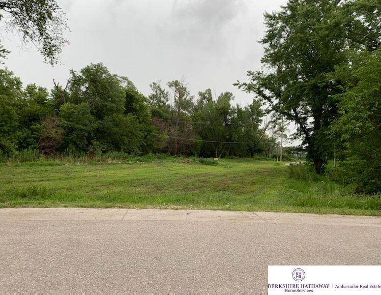 1802 Park Circle - Photo 1
