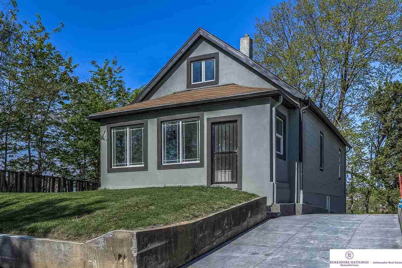 514 30 Street - Photo 1