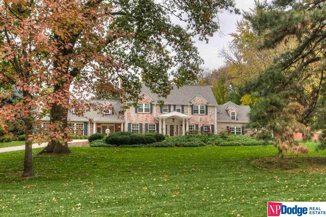 6614 Underwood Avenue - Photo 1