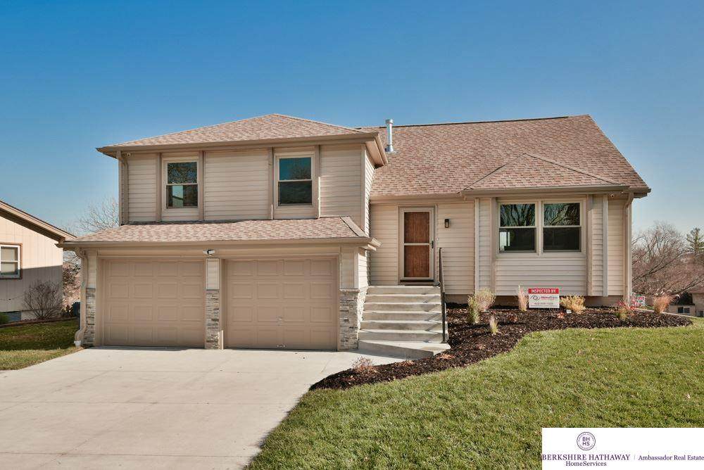 11707 37th Street - Photo 1