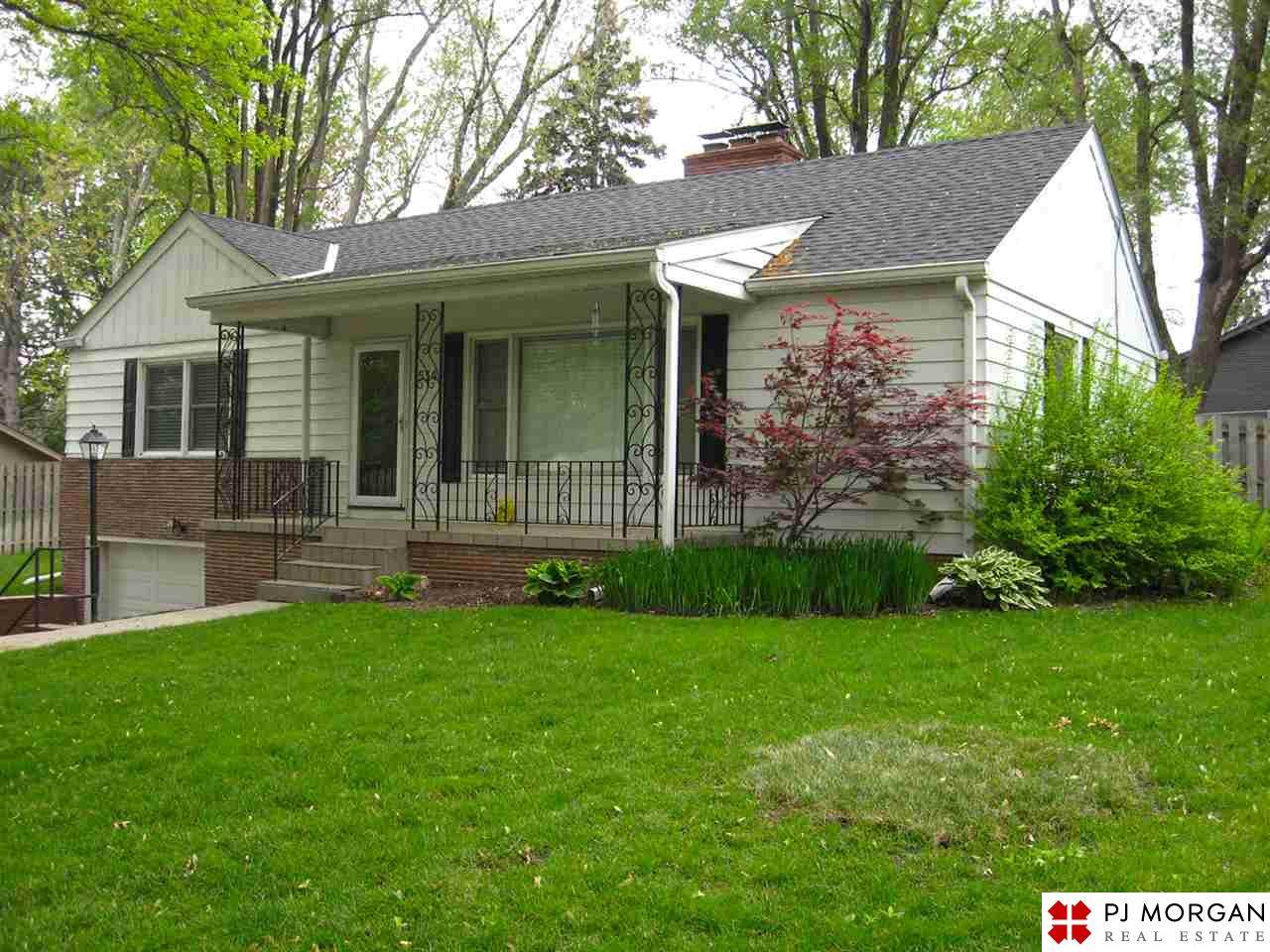 534 87th Circle - Photo 1