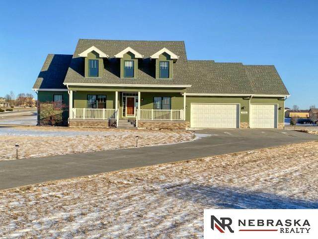 15291 Chasemore Drive - Photo 1