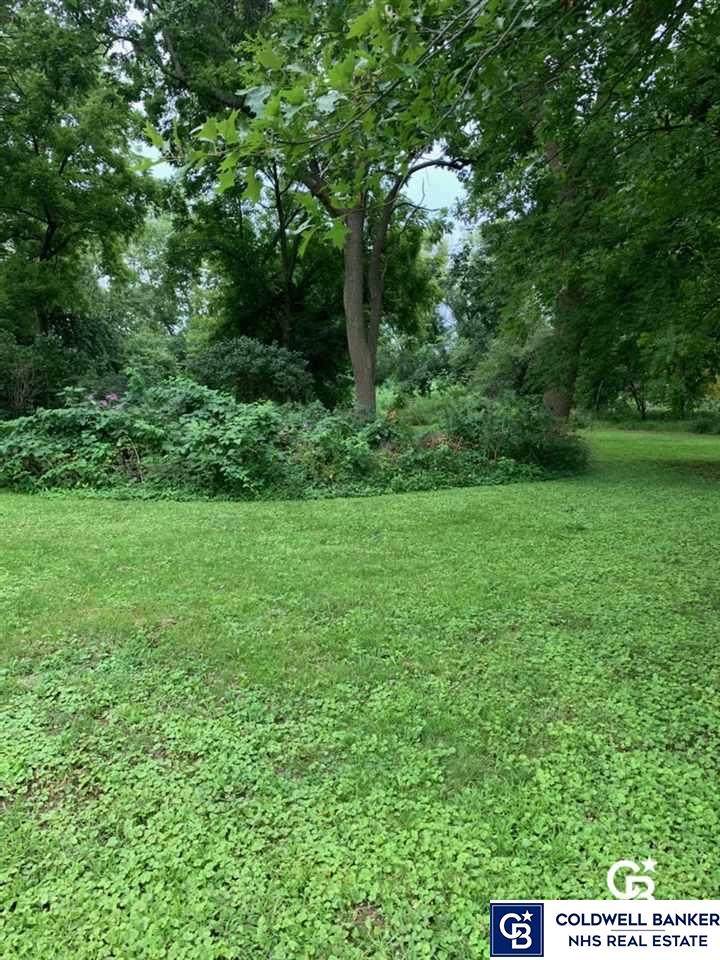 715 4th Street - Photo 1