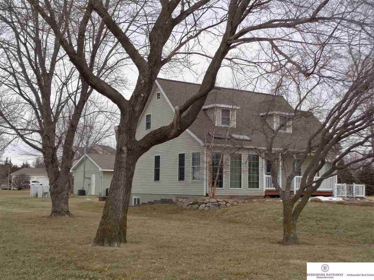 2514 Overlook Circle - Photo 1